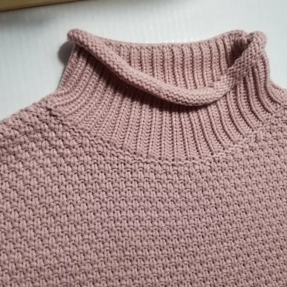 TECREW PINK MOCK SWEATER SIZE MEDIUM - Picture 10 of 10